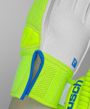 Reusch Attrakt Resist Junior 5272615 2001 white blue yellow 4